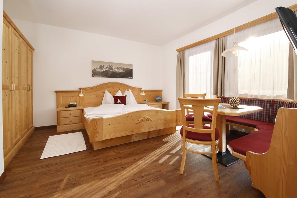 Hotel Hubertusstube Лайон Экстерьер фото